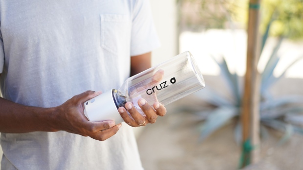 The Cruz BlenderCap can attach to standard sport bottles to blend smoothies on the go.