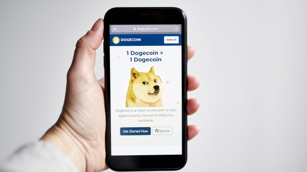 <p>Old favorites such as Dogecoin are outperforming Bitcoin while the original digital asset approaches its peak price.</p>
