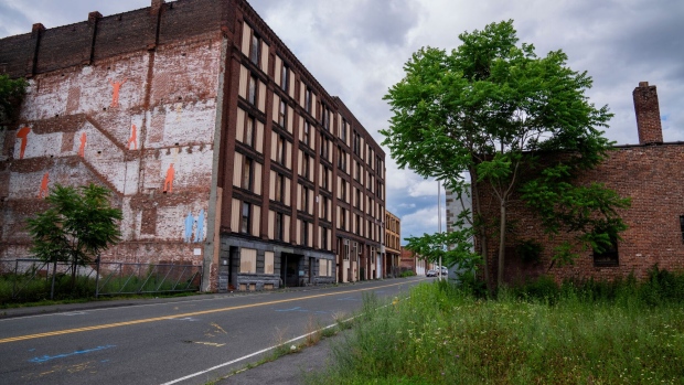 <p>Abandoned factory buildings in the once thriving downtown Springfield, Massachusetts.</p>