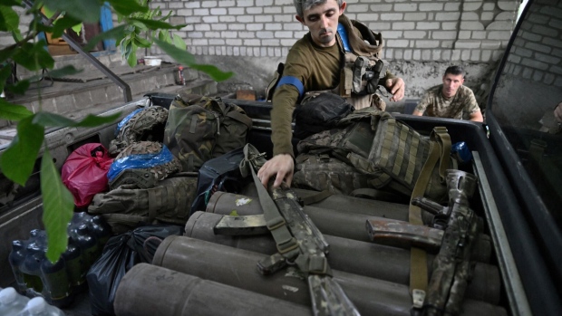 A Ukrainian mortar unit prepares ahead of an operation in Donetsk region, Ukraine. Photographer: Genya Savilov/AFP/Getty Images
